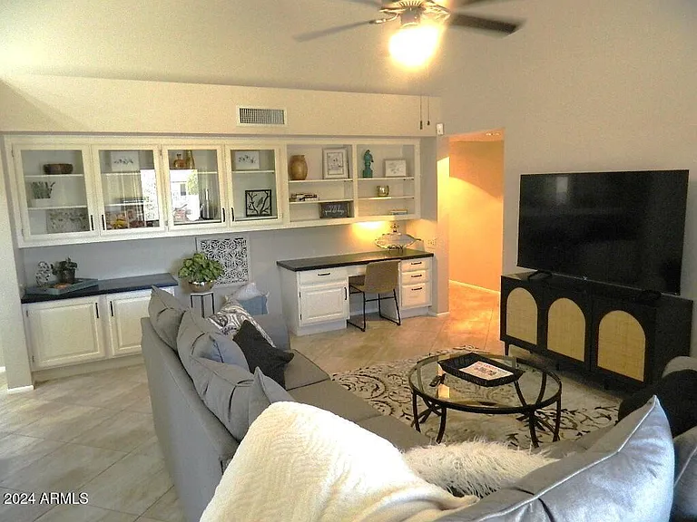 13931 W Oak Glen Dr — Photo 8
