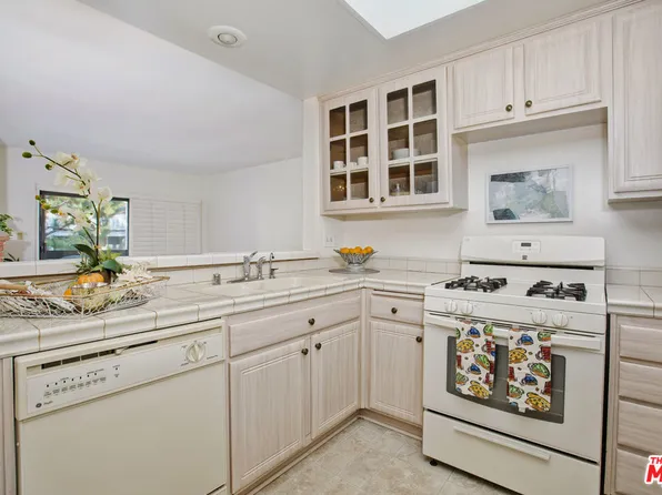 8180 Manitoba St APT 229, Playa Del Rey, CA 90293