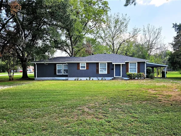 410 N Tyus St, Groesbeck, TX 76642