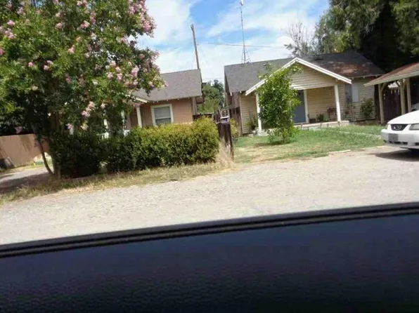 137 Mariposa Ave, Gerber, CA 96035