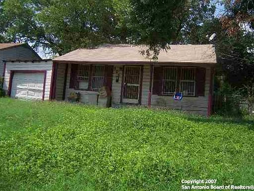 1st image of 605 LINARES AVE