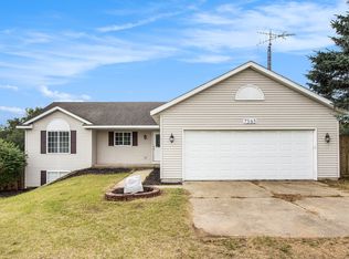 7365 N 35th St, Richland, MI 49083