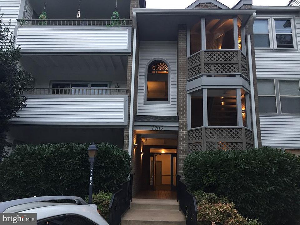 1st image of 7702 Lafayette Forest Dr APT 32