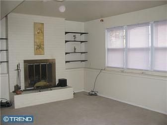 5th image of 839 Parkside Blvd