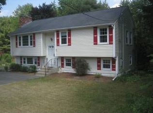 110 Hartwell Rd, Bedford, MA 01730
