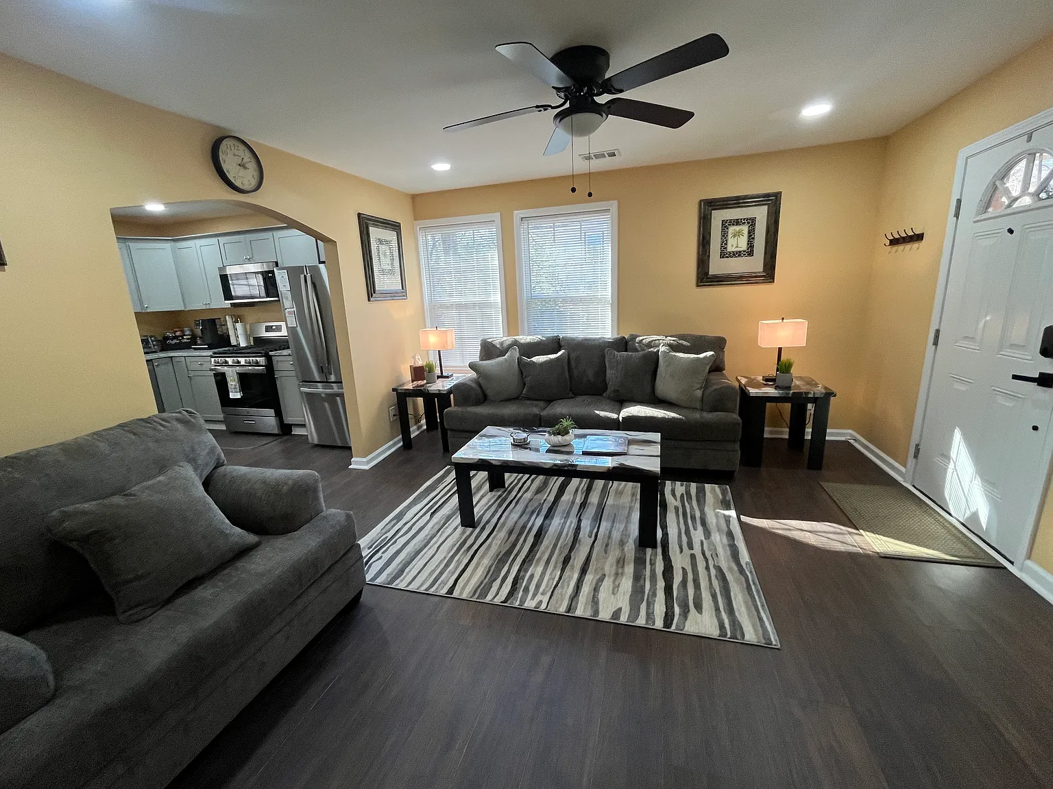 4 bed, 1500 sqft, $3,500 — Photo 4