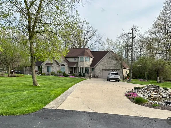 26067 Matilda Ave, Flat Rock, MI 48134