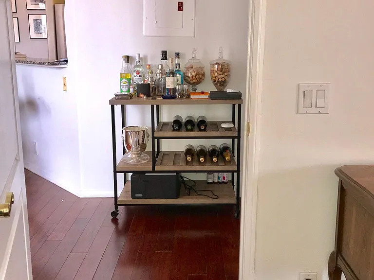 8349 Blackburn Ave #302 — Photo 142