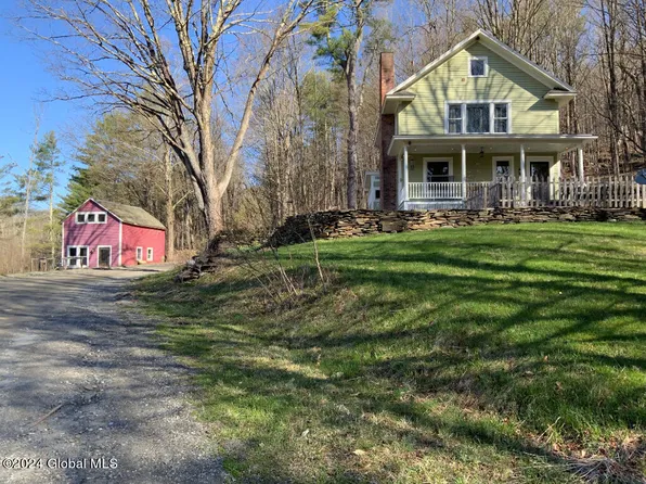 231 McKnight Hill Road, Salem, NY 12865