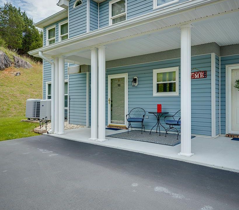 1st image of 98 Gardenside Blvd