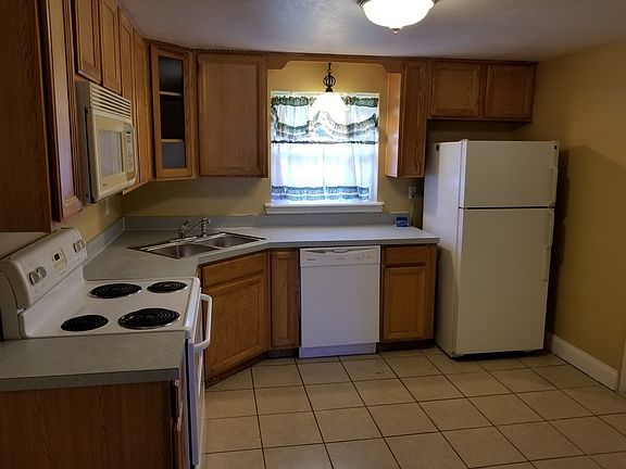 2nd image of 1198 Sherman Ave