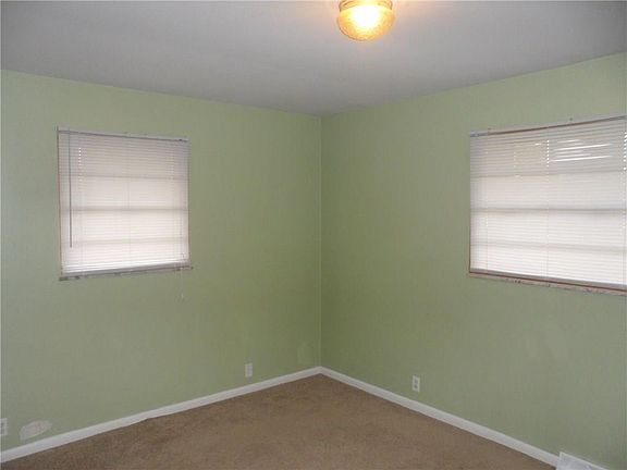 4th image of 4526 N Edmondson Ave