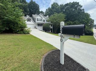 2990 Cove Crossing Dr, Lawrenceville, GA 30045