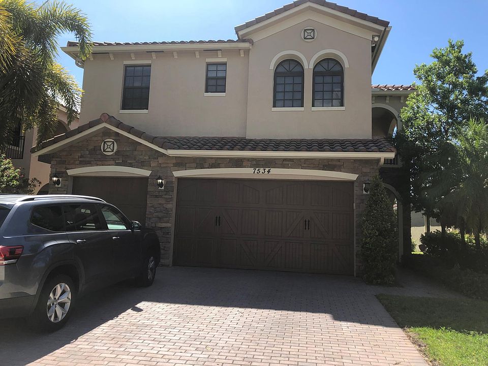 2nd image of 7534 NW 113th Ave