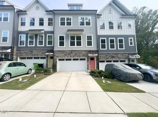 2075 Eva Pearl Dr, Apex, NC 27502