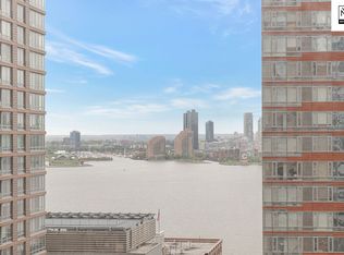 20 West St APT 19A, New York, NY 10004