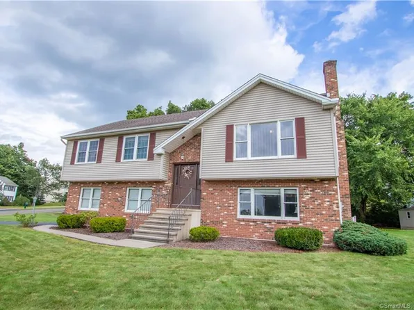 28 Rosewood Ln, Berlin, CT 06037