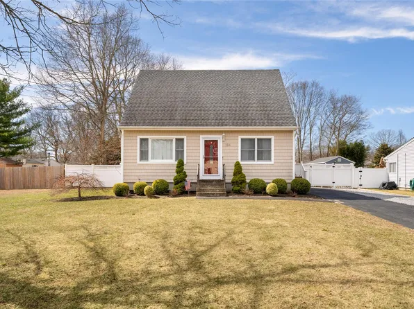 184 N Titmus Drive, Mastic, NY 11950