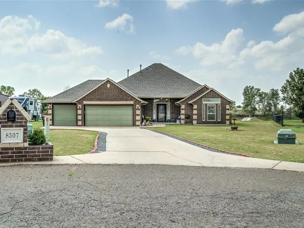8507 Hudson Ln, Piedmont, OK 73078
