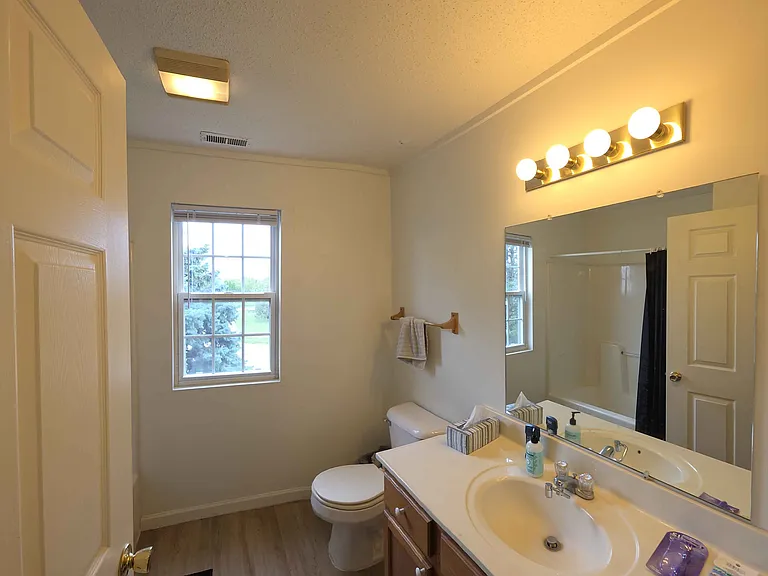 1203 Wesley Ave #210 — Photo 8