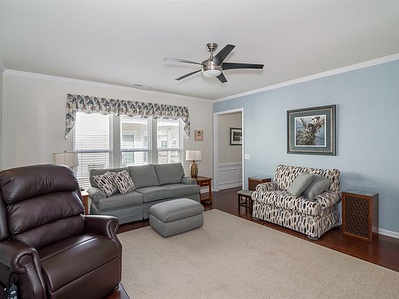 4th image of 5032 Thistle Ln