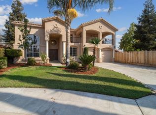 9434 N Price Ave, Fresno, CA 93720