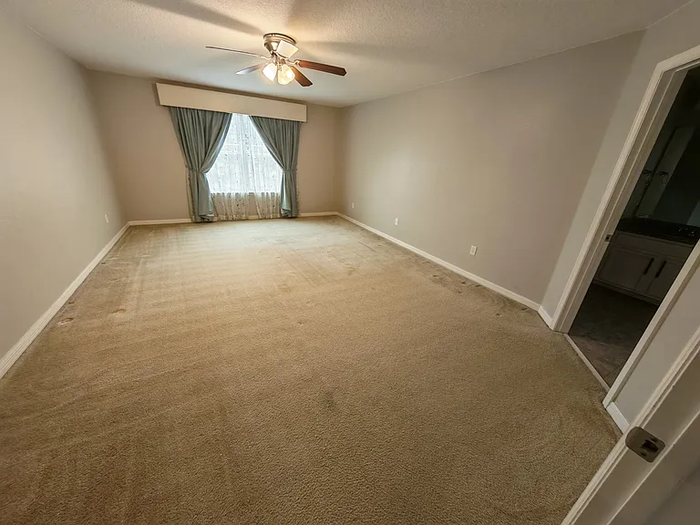 635 Marsh Reed Dr — Photo 33