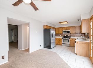 1628 Old Glory Rd, Lincoln, NE 68521