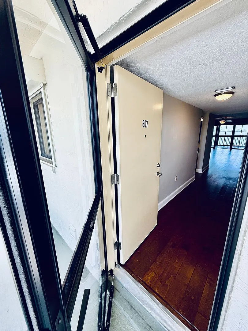 Beautifully Updated Riverfront Condo With Spectacular Rocket Launch Views — Photo 3