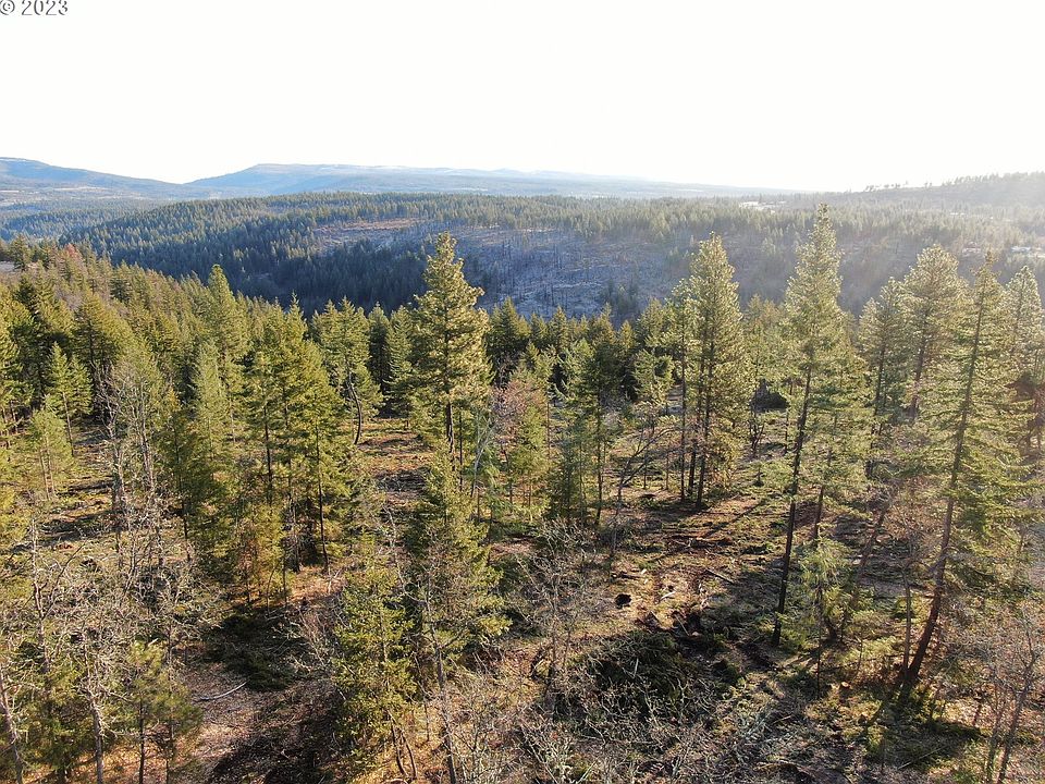 1st image of 16 Indian Hill Trl
