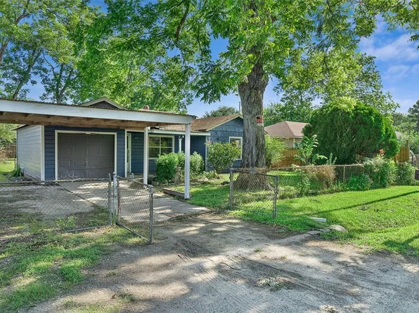 7637 Delavan Dr, Houston, TX 77028