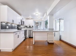 430 Vallejo St #B, San Francisco, CA 94133