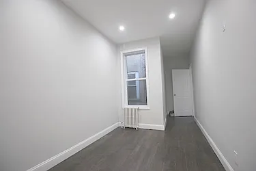 Rented by Capri Jet Realty Corp