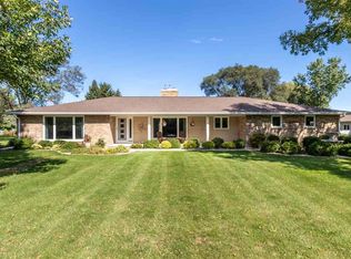 1454 Grant St, De Pere, WI 54115