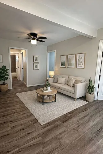 1101 Daisy Ave Photo 1
