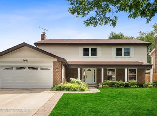 2661 N Haddow Ave, Arlington Heights, IL 60004