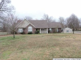 1878 Tulane Rd, Hernando, MS 38632