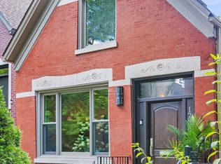 1736 N Honore St, Chicago, IL 60622