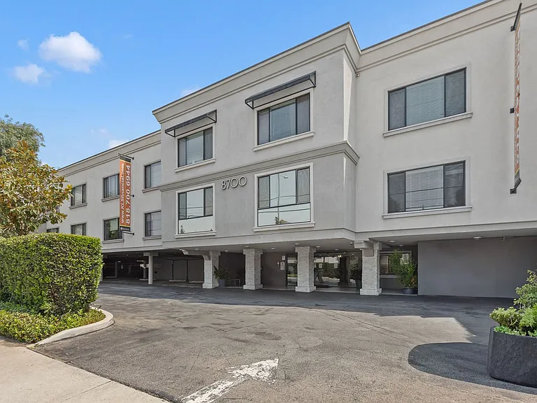 Park Place Apartments — Photo 7