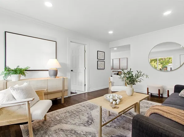 11803 Abston Ln, Dallas, TX 75218