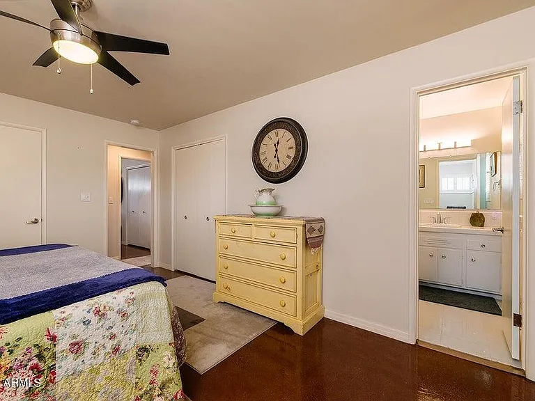 407 E Aepli Dr — Photo 17