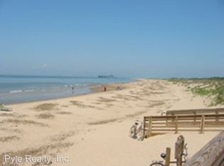 200 86th St #B, Virginia Beach, VA 23451