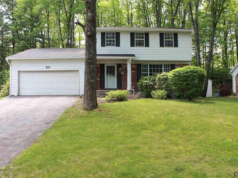 1st image of 25 Orenda Spring Dr