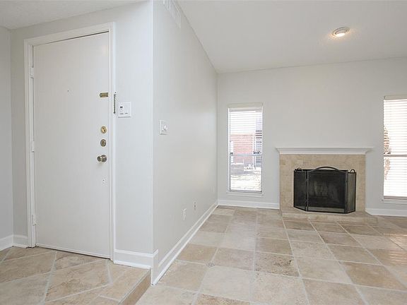 3rd image of 5953 Woodway Place Ct