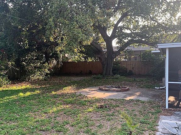 4th image of 3314 W Wallace Ave