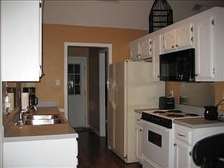 3rd image of 45 Cameron Dr