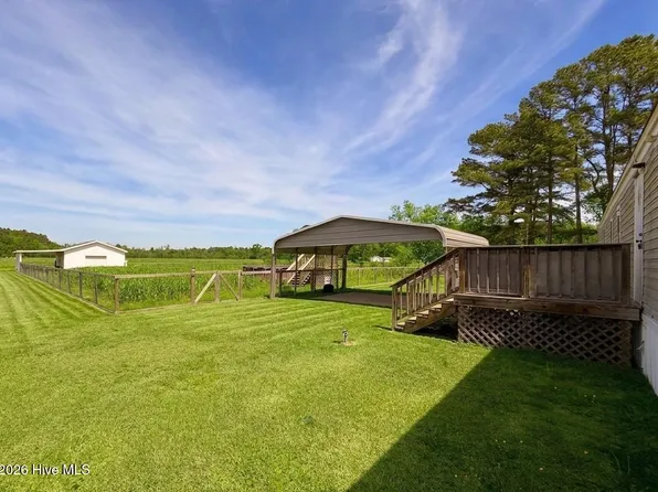 3231 Hudsons Crossroads Road, Greenville, NC 27858