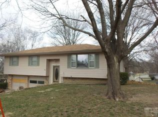 1205 E Cherry St, Red Oak, IA 51566
