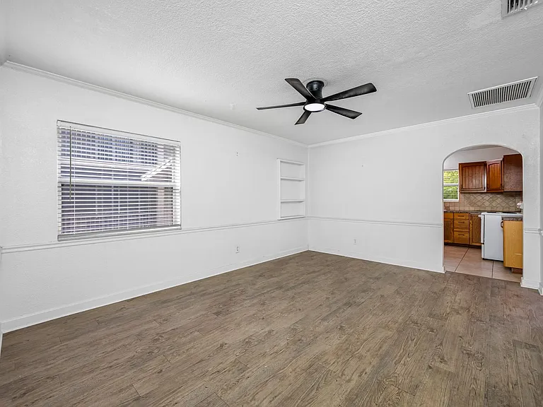 Century Oaks — Photo 73