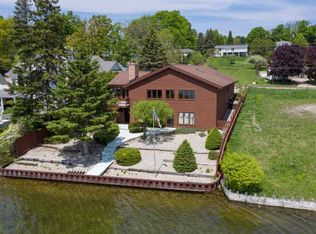 145 W Michigan Ave, Boyne City, MI 49712